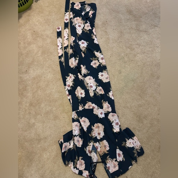 Charlotte Russe floral jumper - Picture 2 of 5